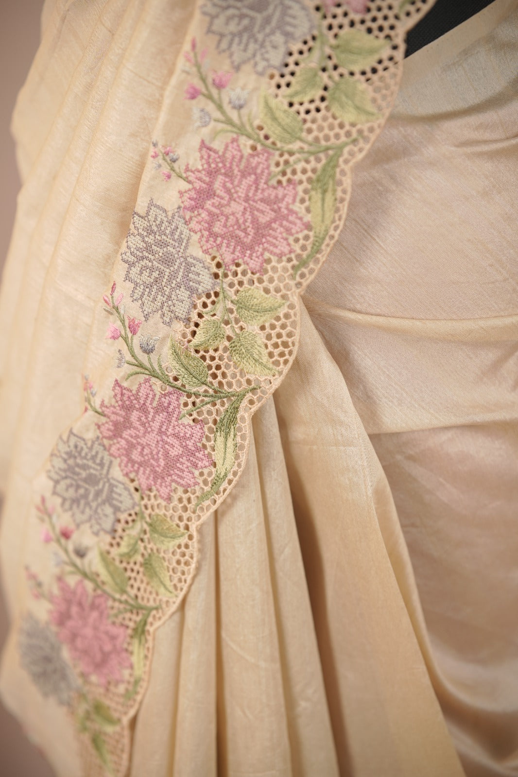 Semi Tussar Saree TSA02024
