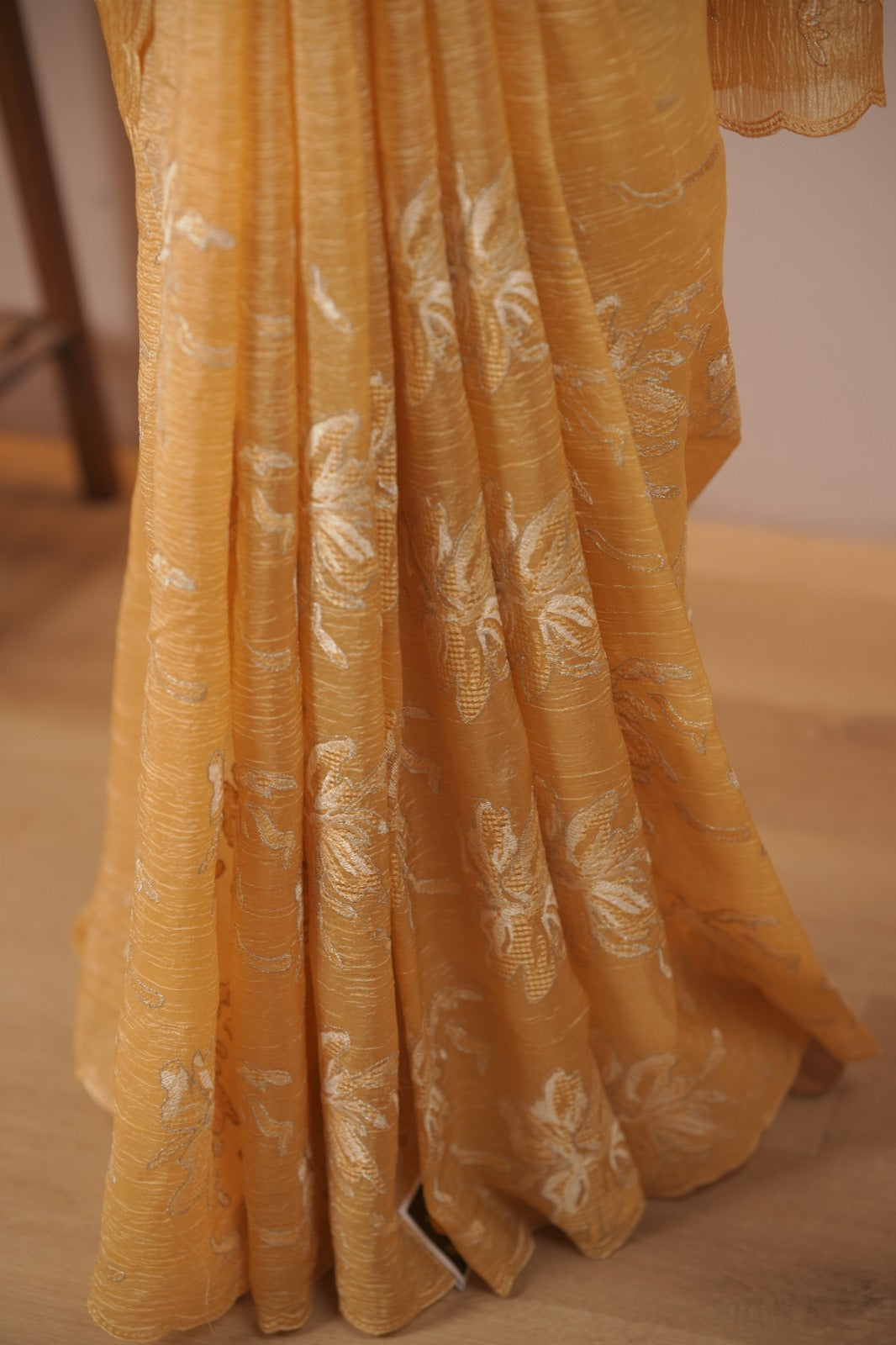 Crushed Tissue Saree TSA6013