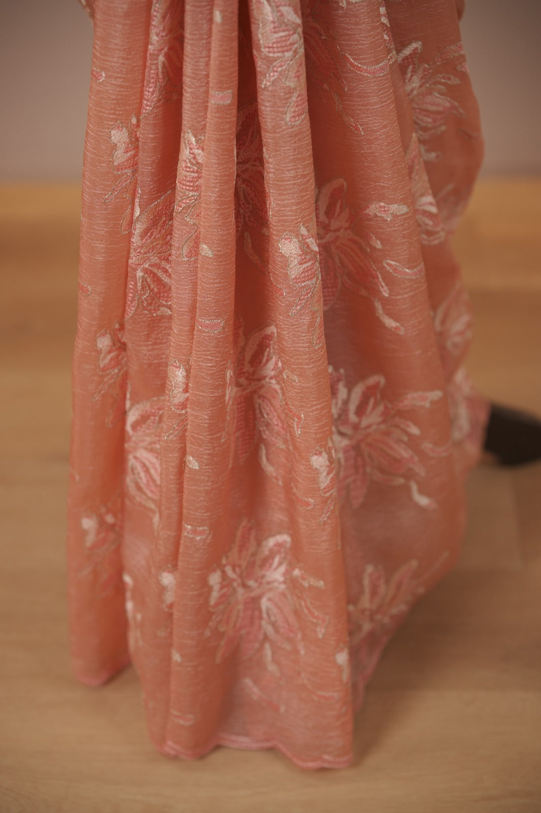 Crushed Tissue Saree TSA6013
