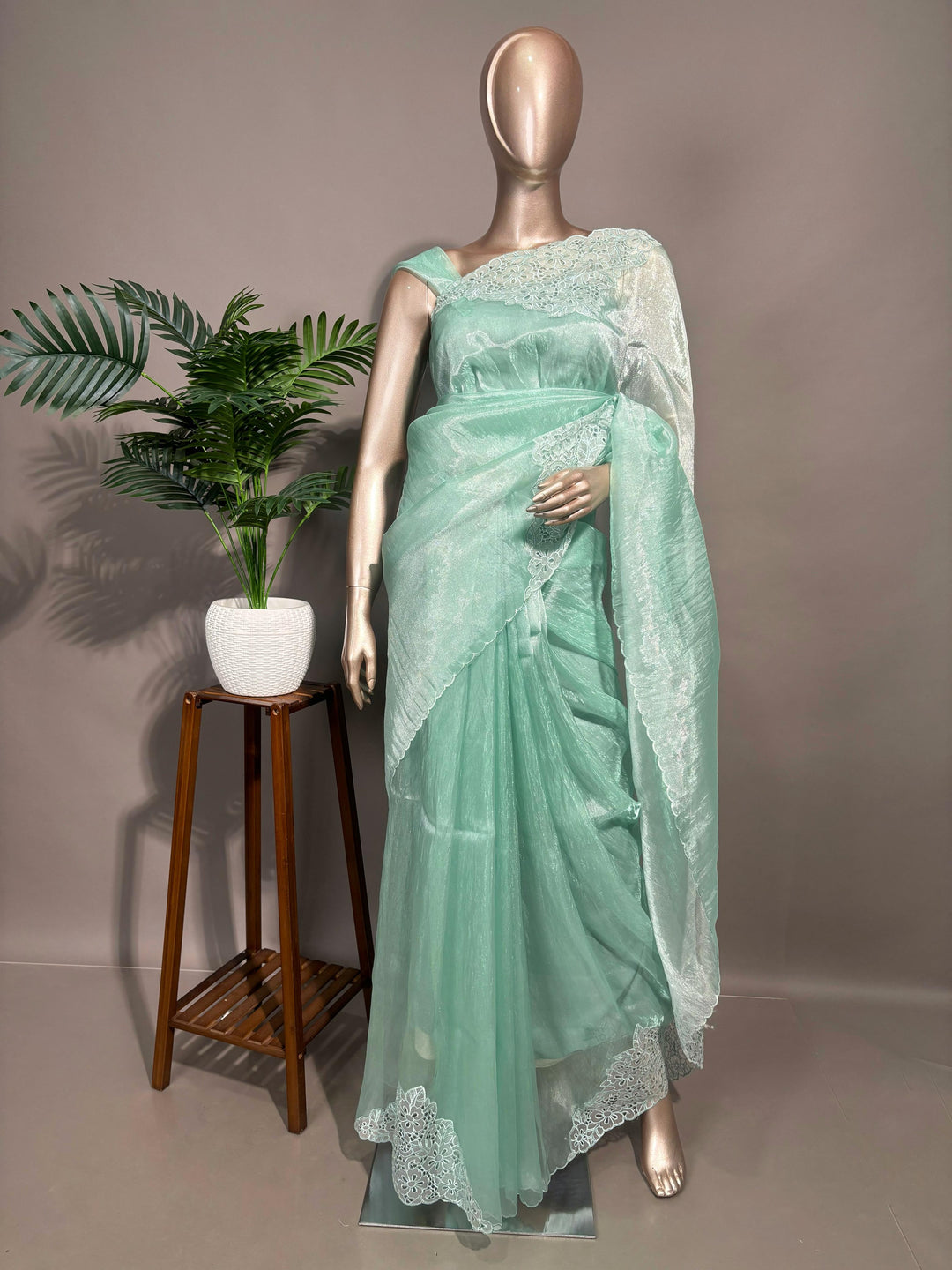 Glass Organza Saree TSA1711