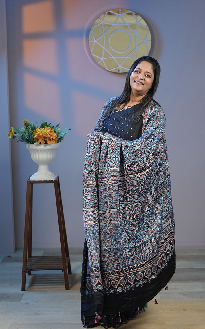 Modal Saree TSA4343
