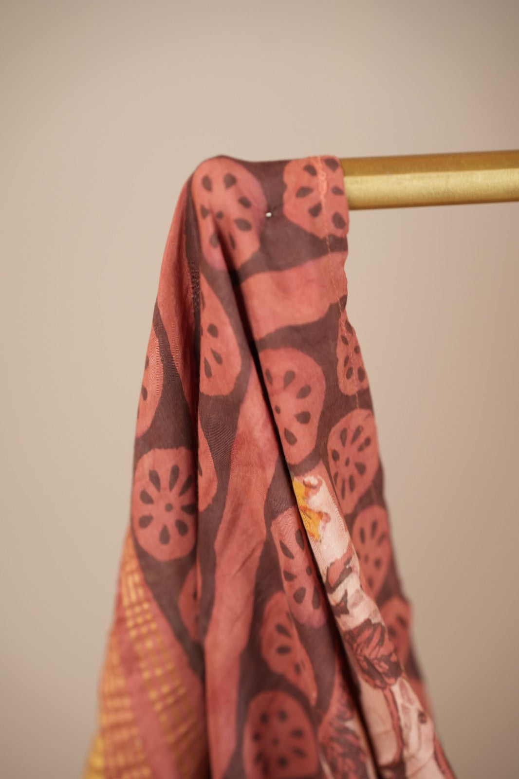 Semi Modal Dupatta TDA0554
