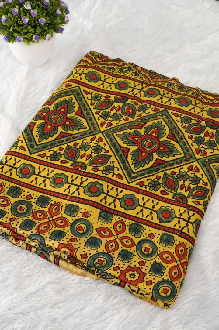 Modal Saree TSA5111