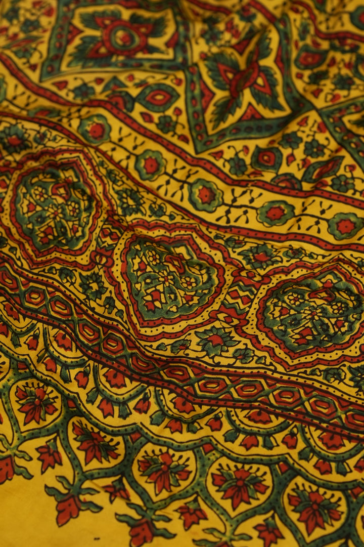 Modal Saree TSA5111
